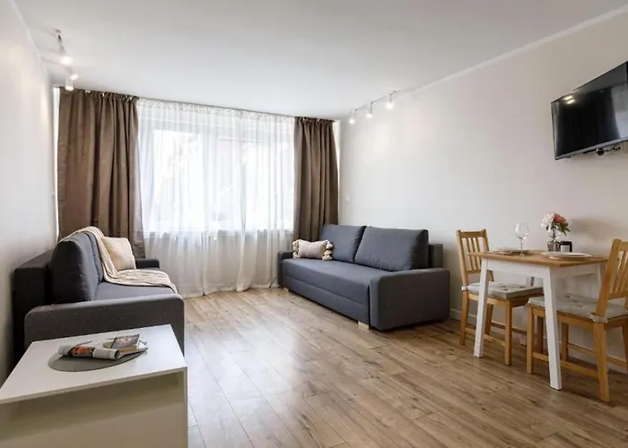 Golden - Rynek Square - Monopol *