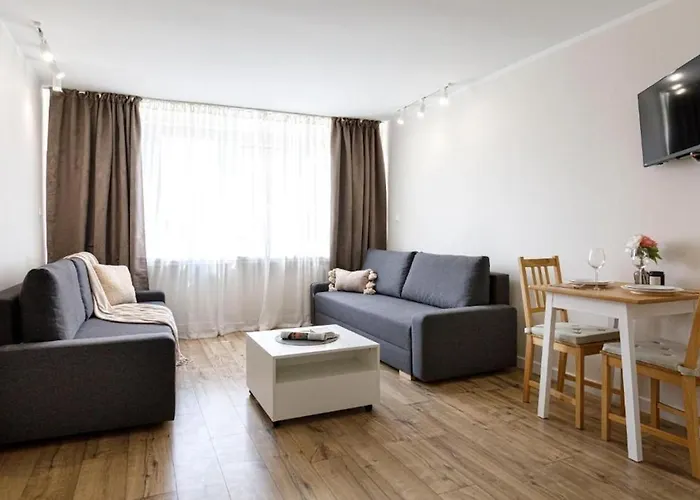 Golden - Rynek Square - Monopol *