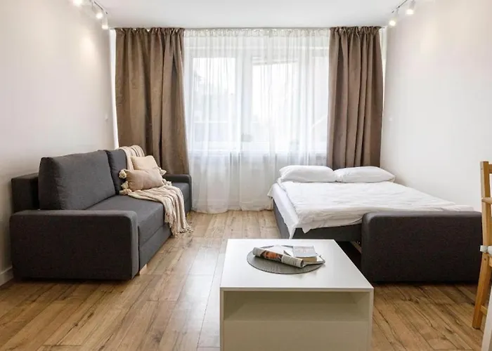 Golden - Rynek Square - Monopol * Wrocław